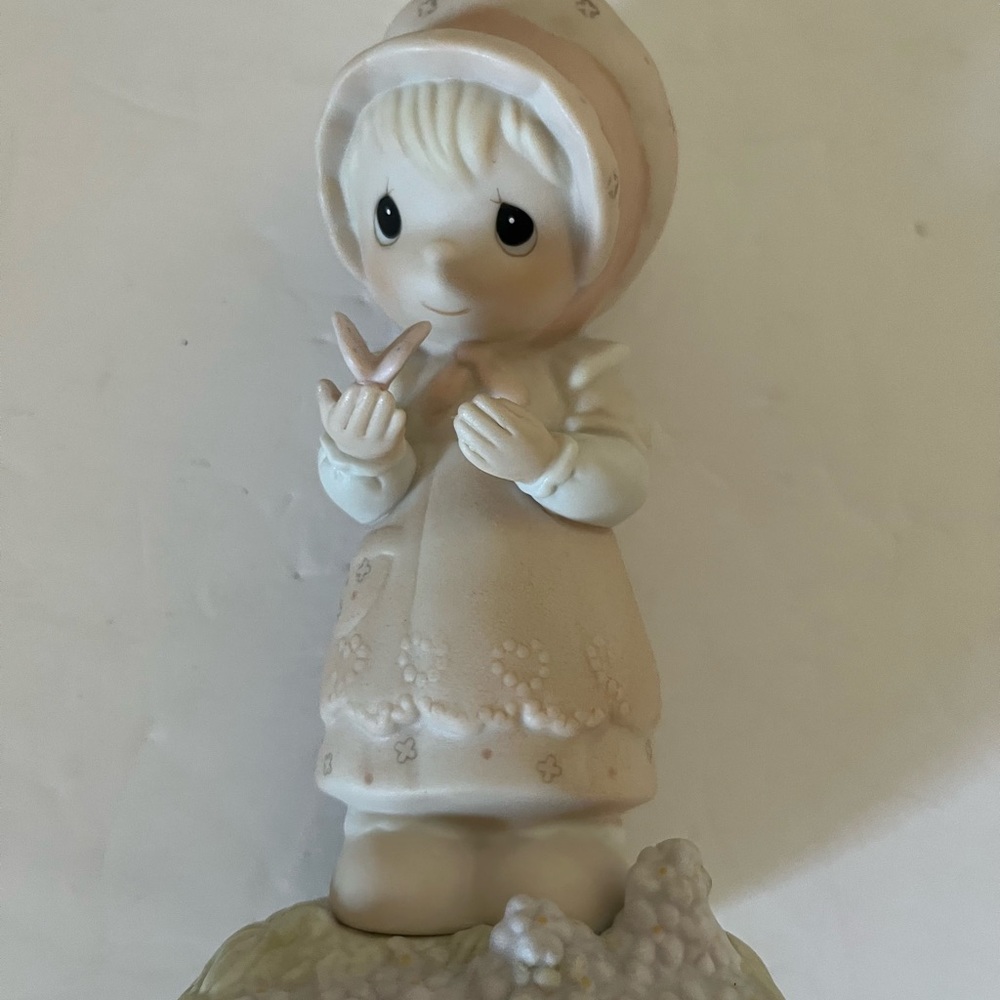 Precious Moments 1982, We Are God’s Workmanship Butterfly Figurine. EUC - Picture 5 of 5